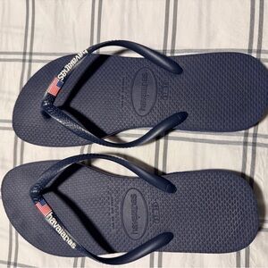 Havaianas never worn size 7. olympics USA